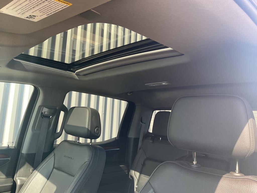 used 2023 GMC Sierra 1500 car, priced at $52,456