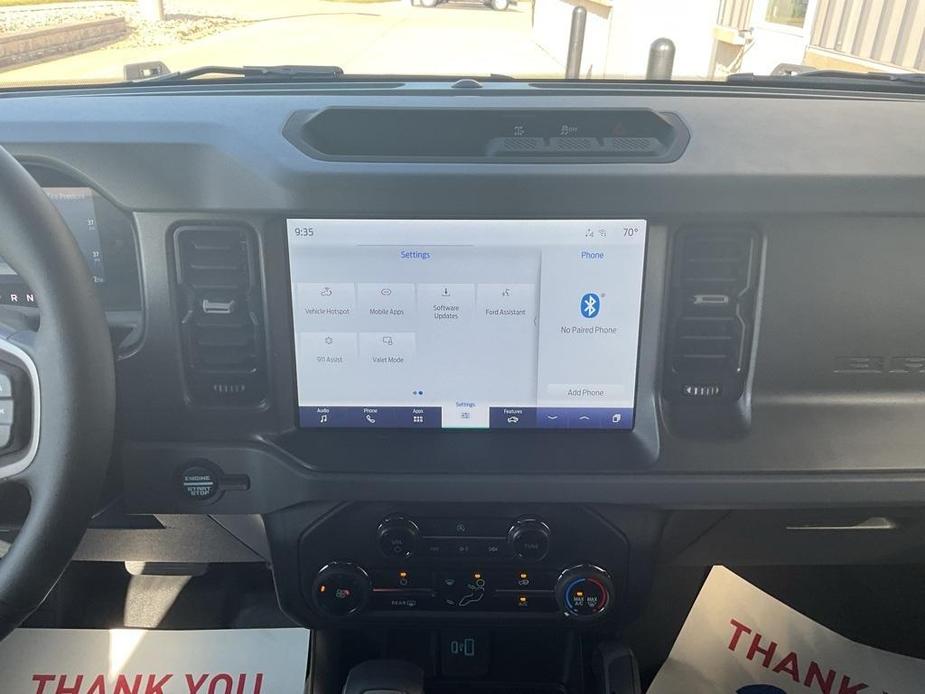 new 2024 Ford Bronco car, priced at $41,374