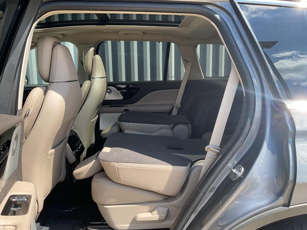 used 2021 Lincoln Aviator car, priced at $34,999