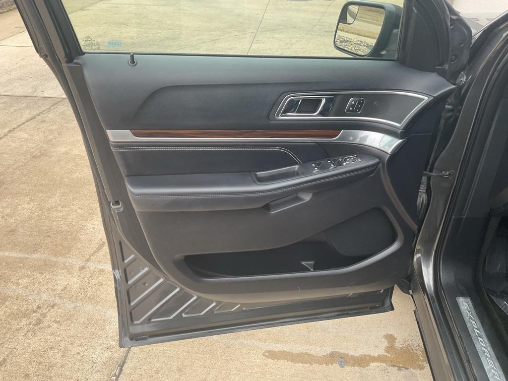 used 2016 Ford Explorer car, priced at $19,995