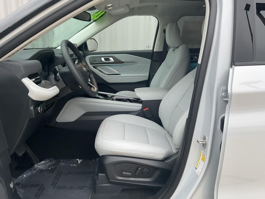 new 2026 Ford Explorer car, priced at $59,095