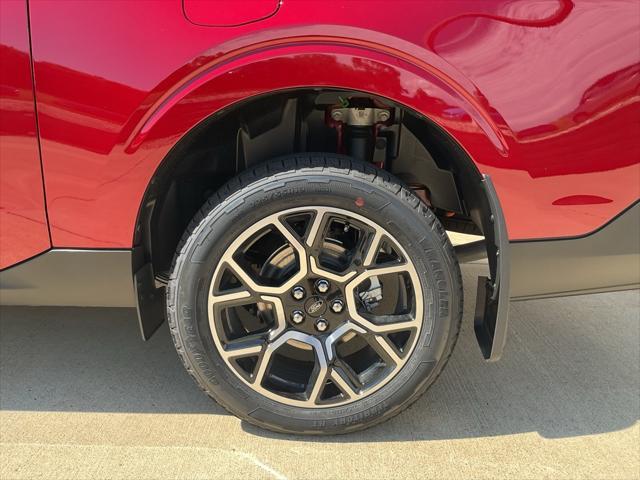 new 2025 Ford Maverick car
