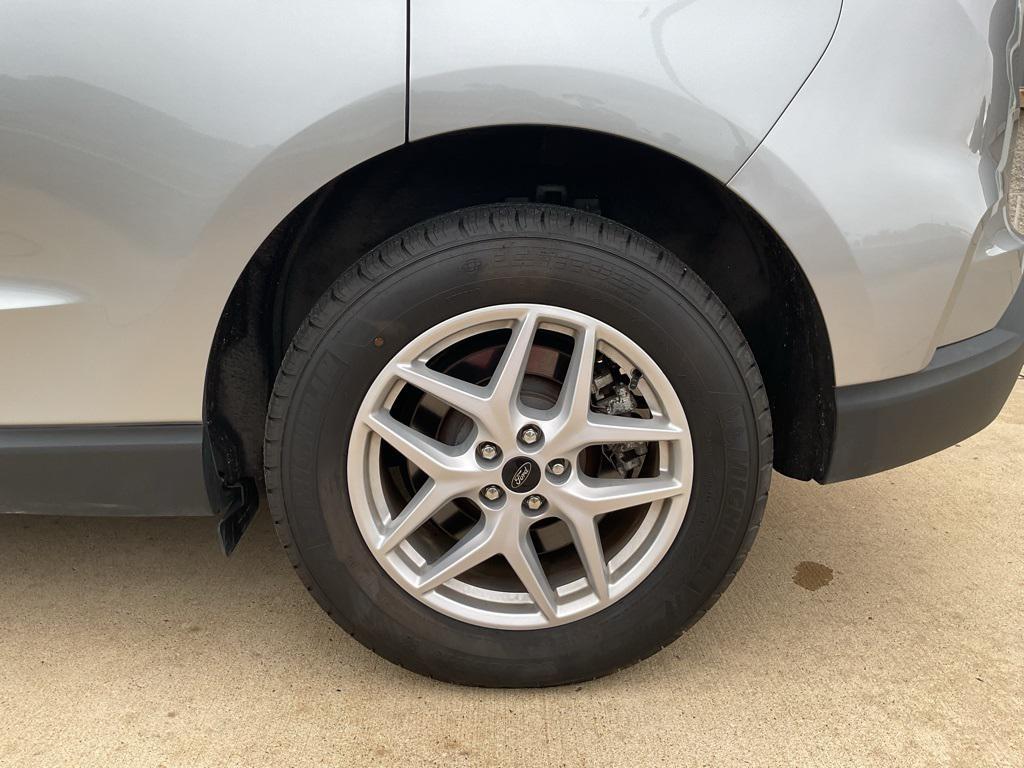 used 2024 Ford Edge car, priced at $32,599