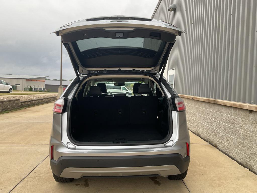 used 2024 Ford Edge car, priced at $32,599