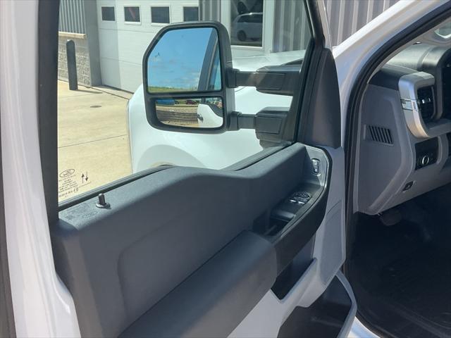 new 2025 Ford F-250 car, priced at $52,325