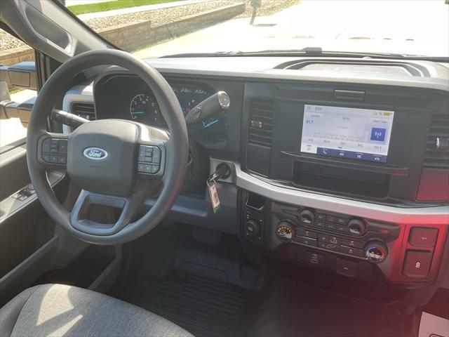 new 2025 Ford F-250 car, priced at $52,325