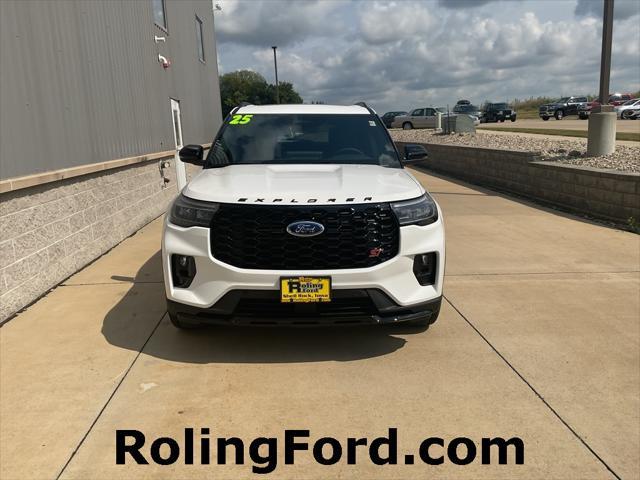 new 2025 Ford Explorer car, priced at $61,590