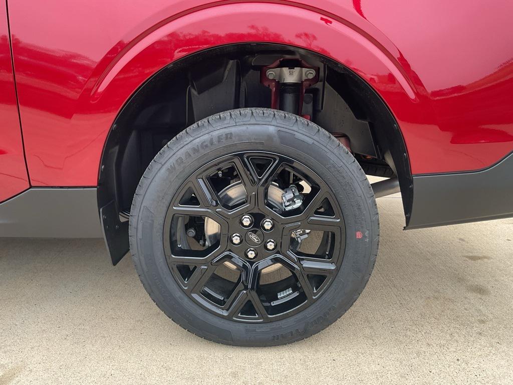 new 2025 Ford Maverick car, priced at $37,325