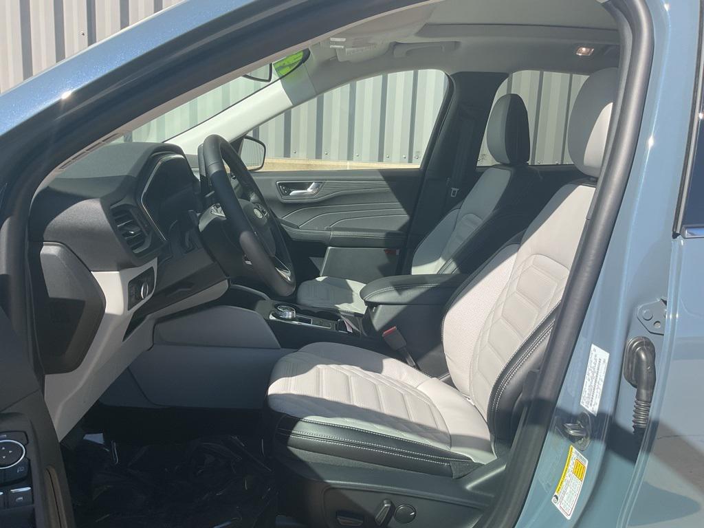 new 2024 Ford Escape PHEV car, priced at $37,529