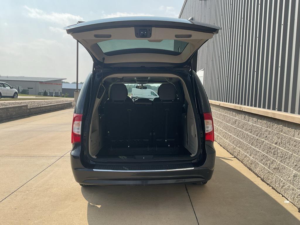 used 2014 Chrysler Town & Country car, priced at $9,999