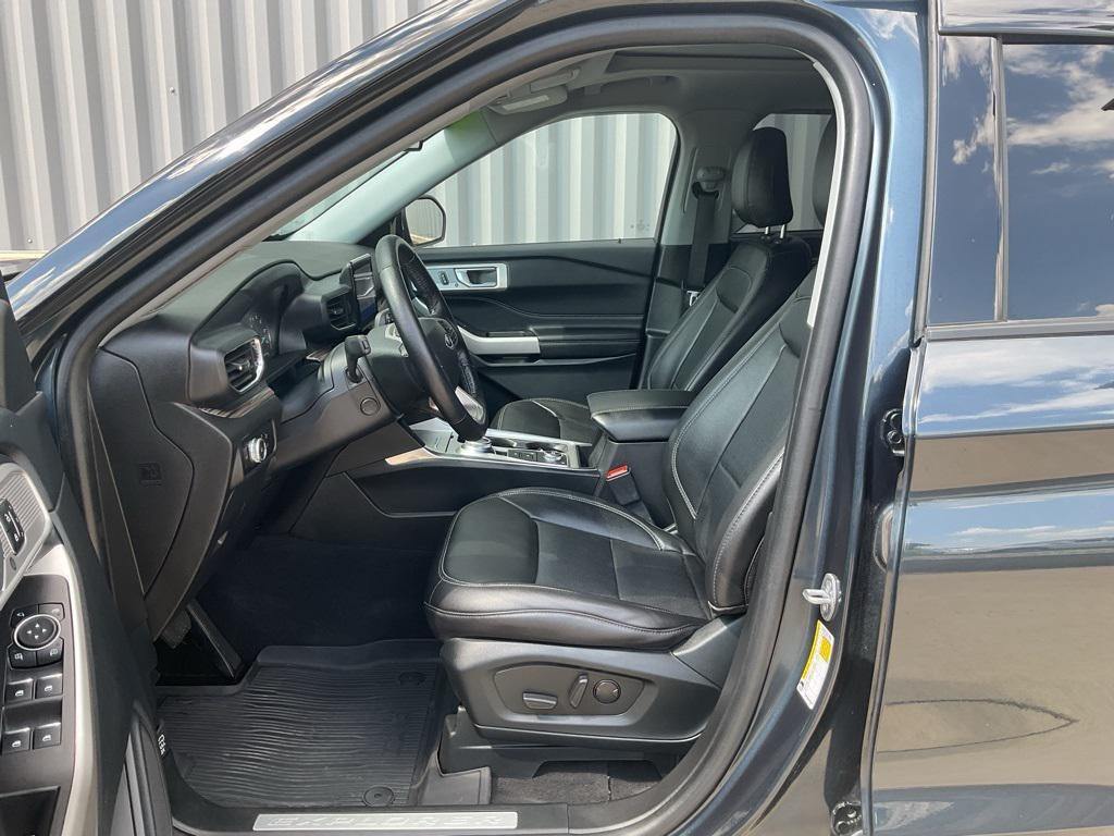 used 2023 Ford Explorer car, priced at $36,999