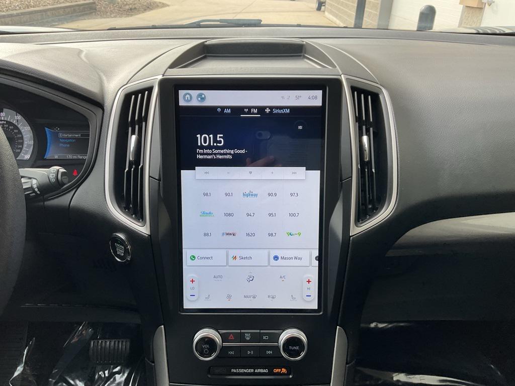 used 2024 Ford Edge car, priced at $32,999