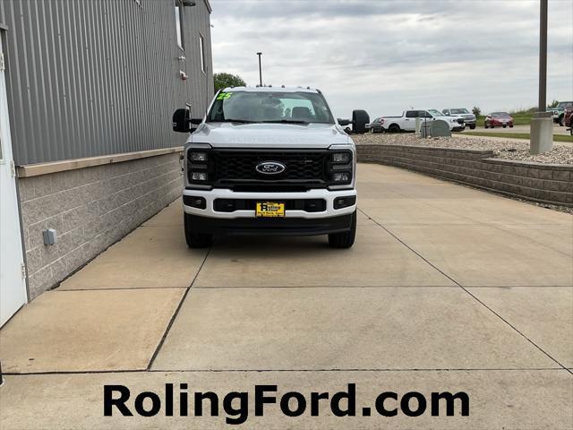 new 2025 Ford F-350 car, priced at $56,450