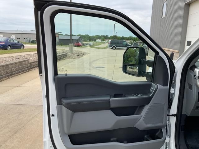 new 2025 Ford F-350 car, priced at $56,450