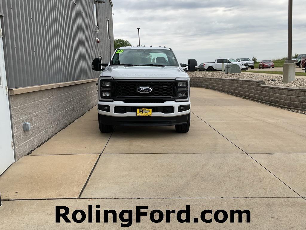 new 2025 Ford F-350 car, priced at $55,450
