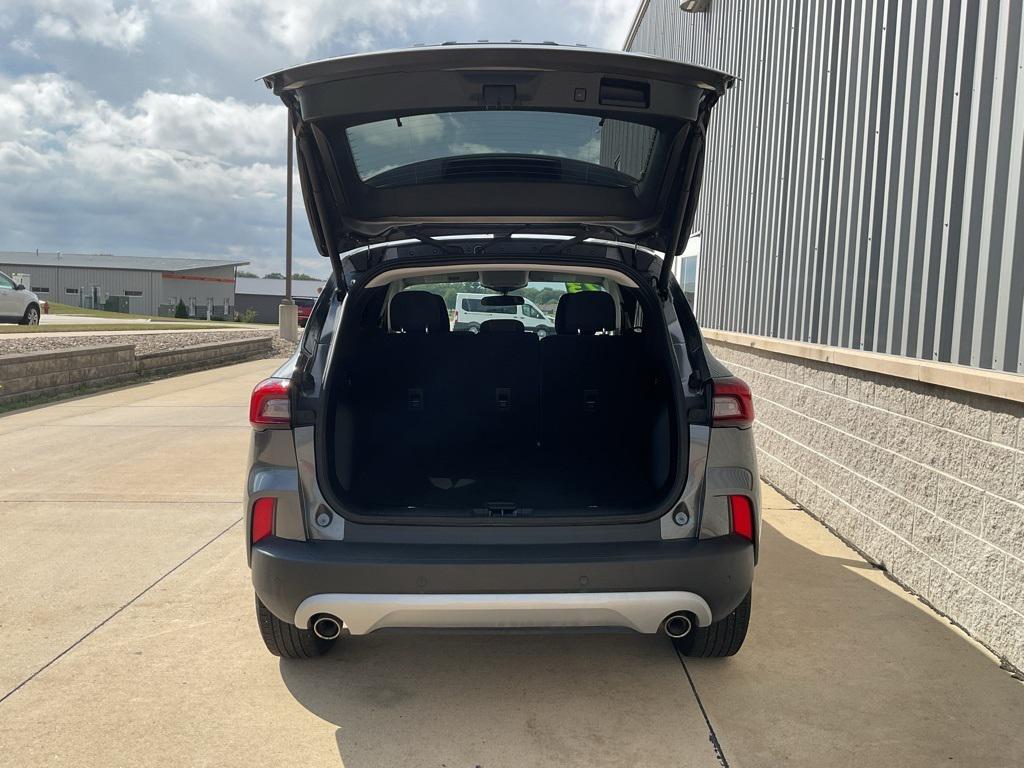 used 2023 Ford Escape car, priced at $26,950