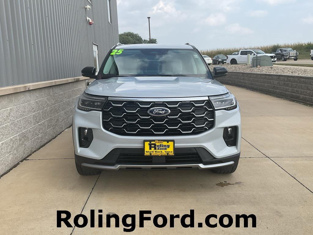 new 2025 Ford Explorer car, priced at $59,378