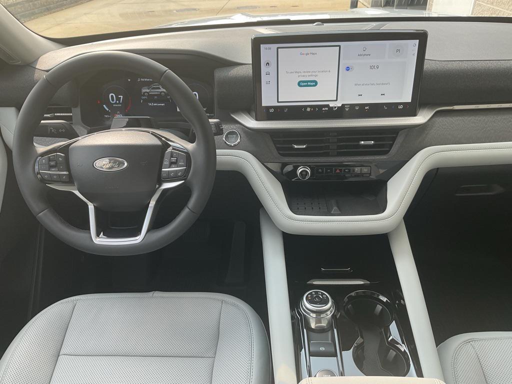 new 2025 Ford Explorer car, priced at $59,378