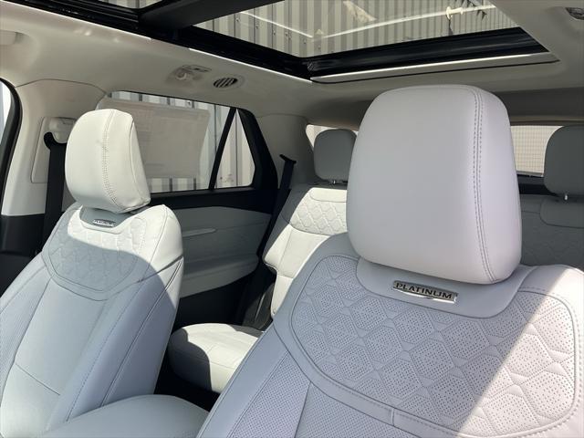 new 2025 Ford Explorer car, priced at $61,038