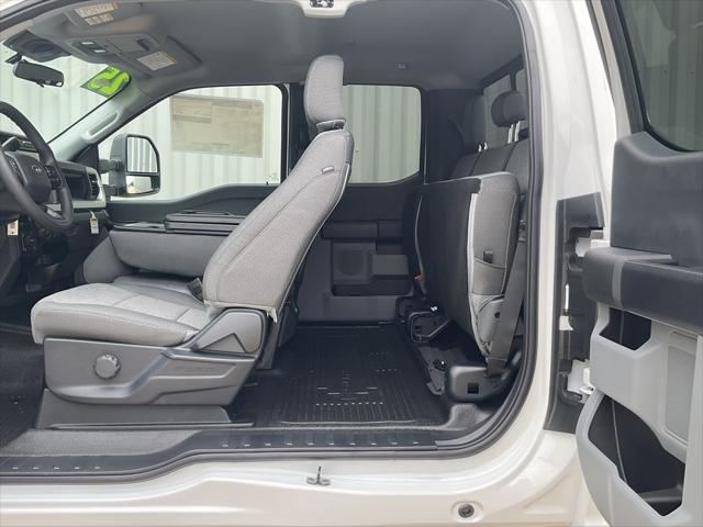 new 2025 Ford F-350 car, priced at $64,944