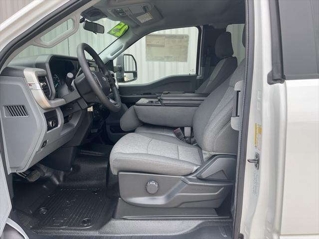 new 2025 Ford F-350 car, priced at $64,944