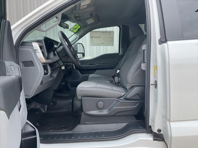 new 2025 Ford F-350 car, priced at $64,944