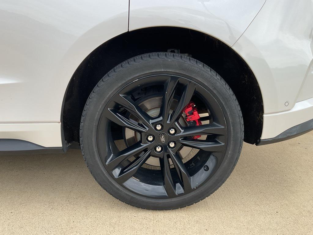 used 2019 Ford Edge car, priced at $19,999
