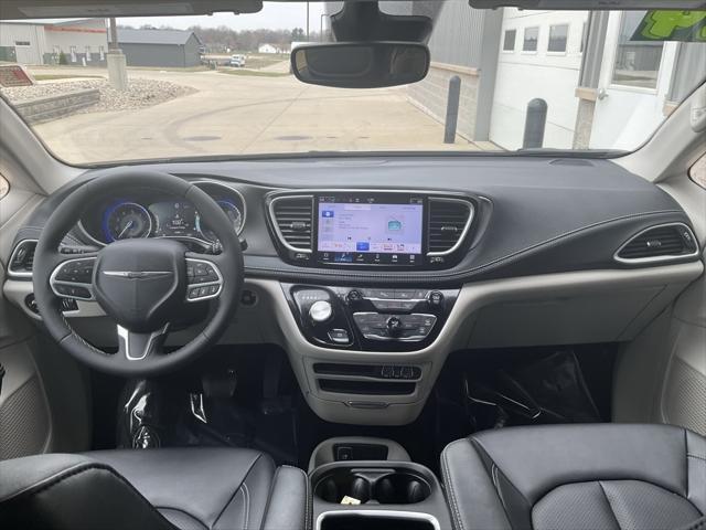 used 2024 Chrysler Pacifica car, priced at $39,999