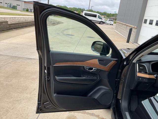 used 2018 Volvo XC90 car, priced at $17,999