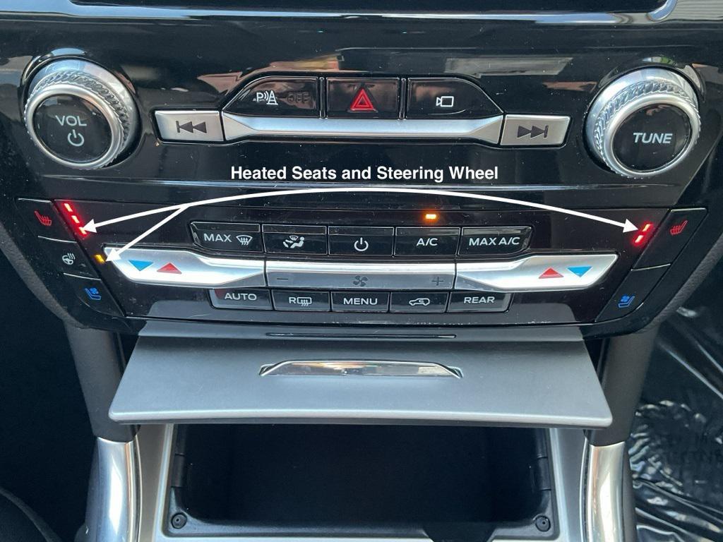 used 2023 Ford Explorer car, priced at $39,566