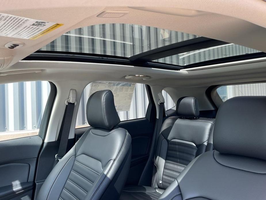 new 2024 Ford Edge car, priced at $43,425
