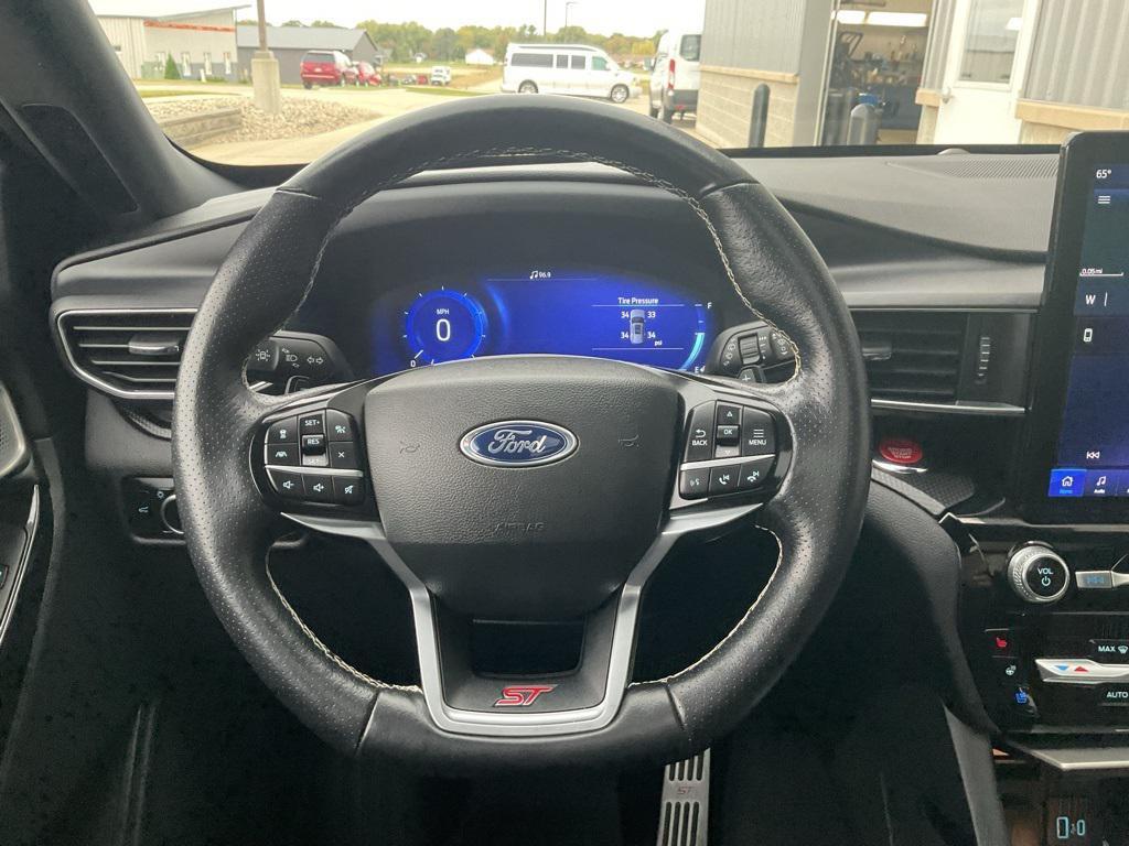 used 2023 Ford Explorer car, priced at $41,950