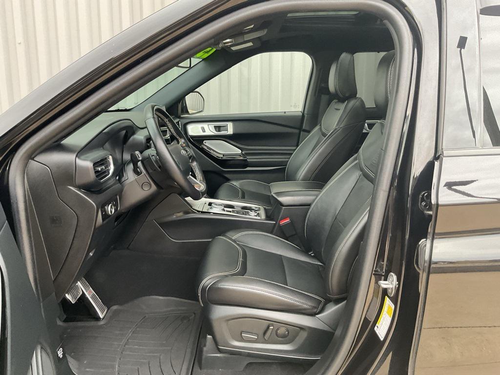 used 2023 Ford Explorer car, priced at $41,950