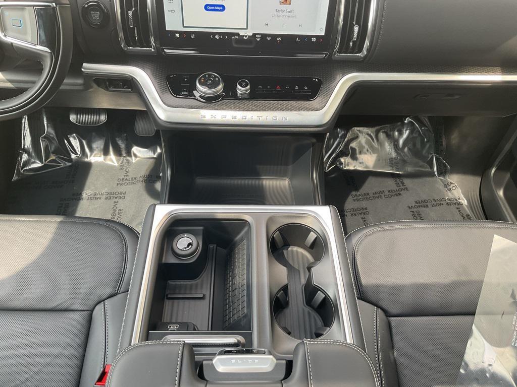 new 2025 Ford Expedition Max car, priced at $86,650