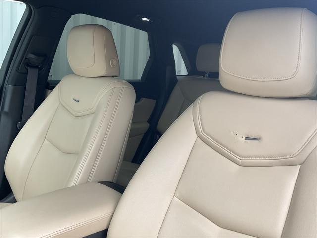 used 2017 Cadillac XT5 car, priced at $18,850