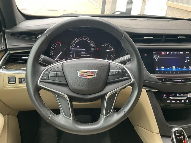 used 2017 Cadillac XT5 car, priced at $18,850