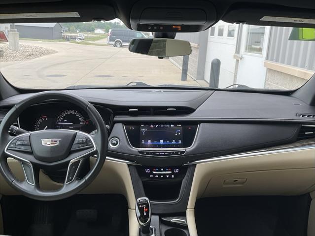 used 2017 Cadillac XT5 car, priced at $18,850