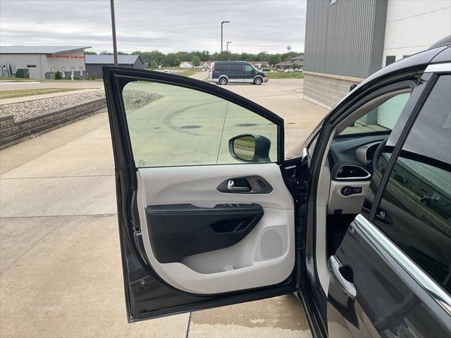 used 2022 Chrysler Pacifica car, priced at $34,995