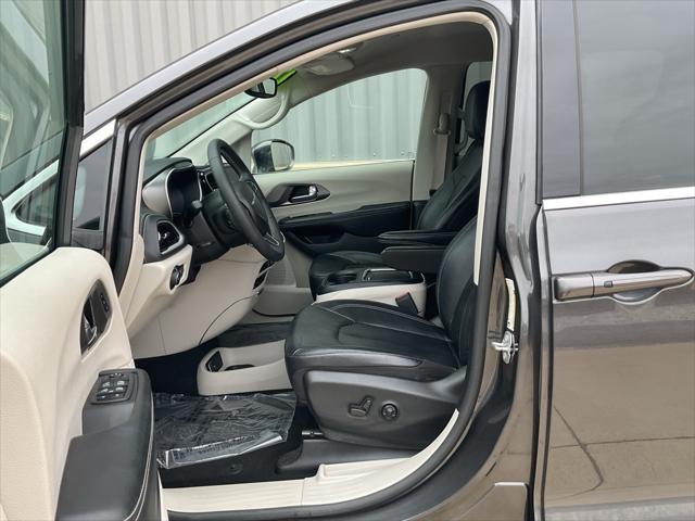 used 2022 Chrysler Pacifica car, priced at $34,995