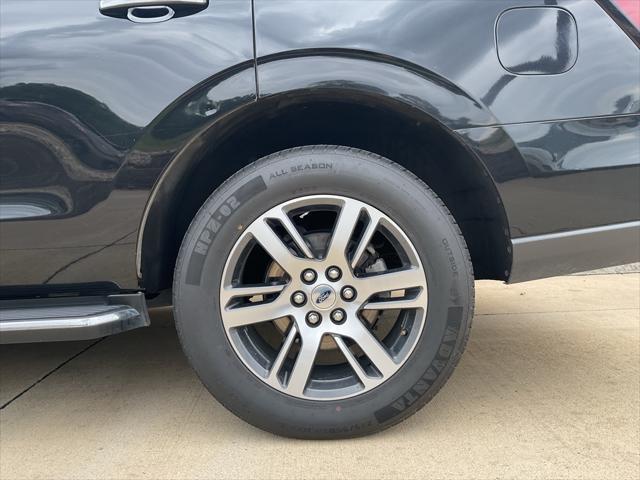 used 2022 Ford Expedition car, priced at $41,999