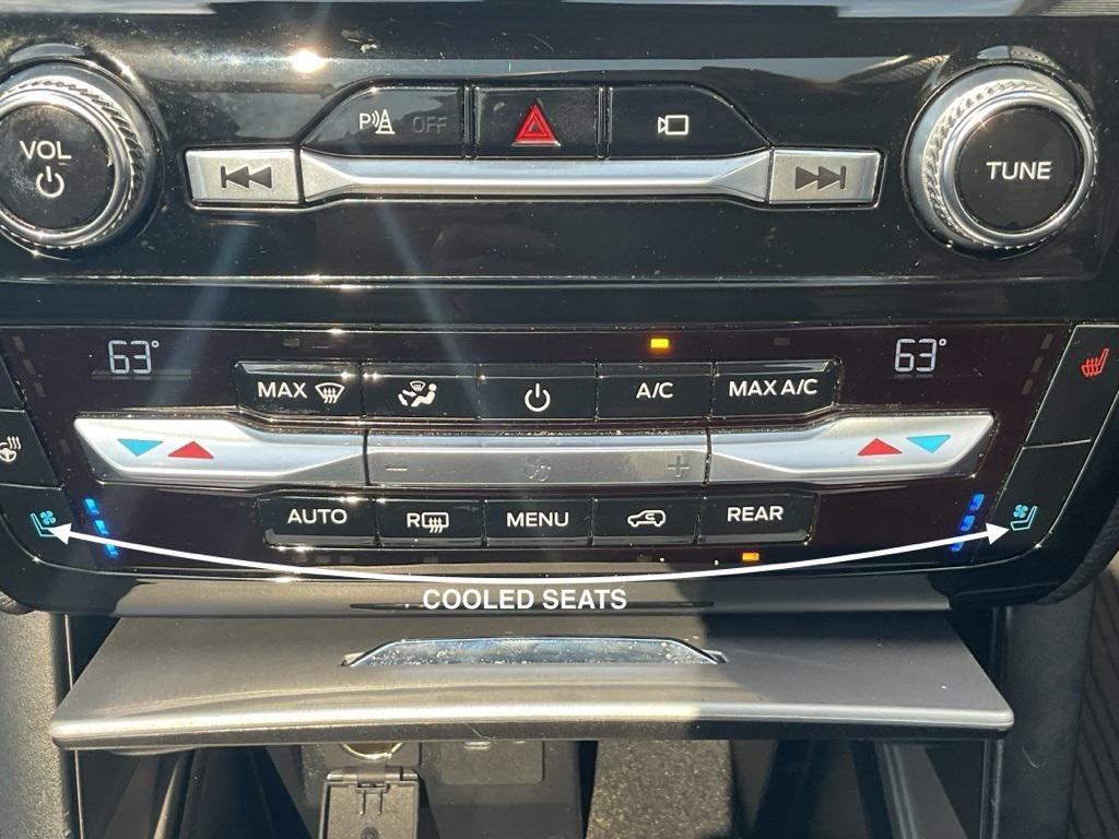 used 2021 Ford Explorer car, priced at $29,999