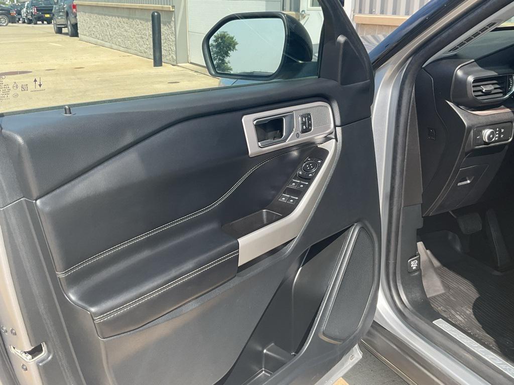 used 2021 Ford Explorer car, priced at $29,999
