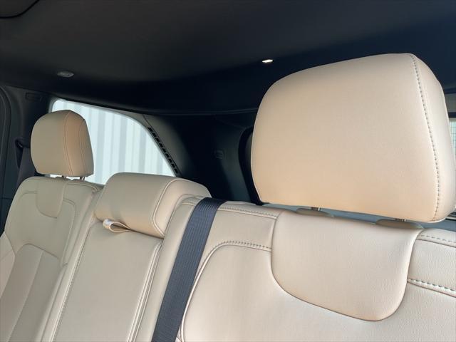 used 2024 Jeep Grand Cherokee car, priced at $39,350