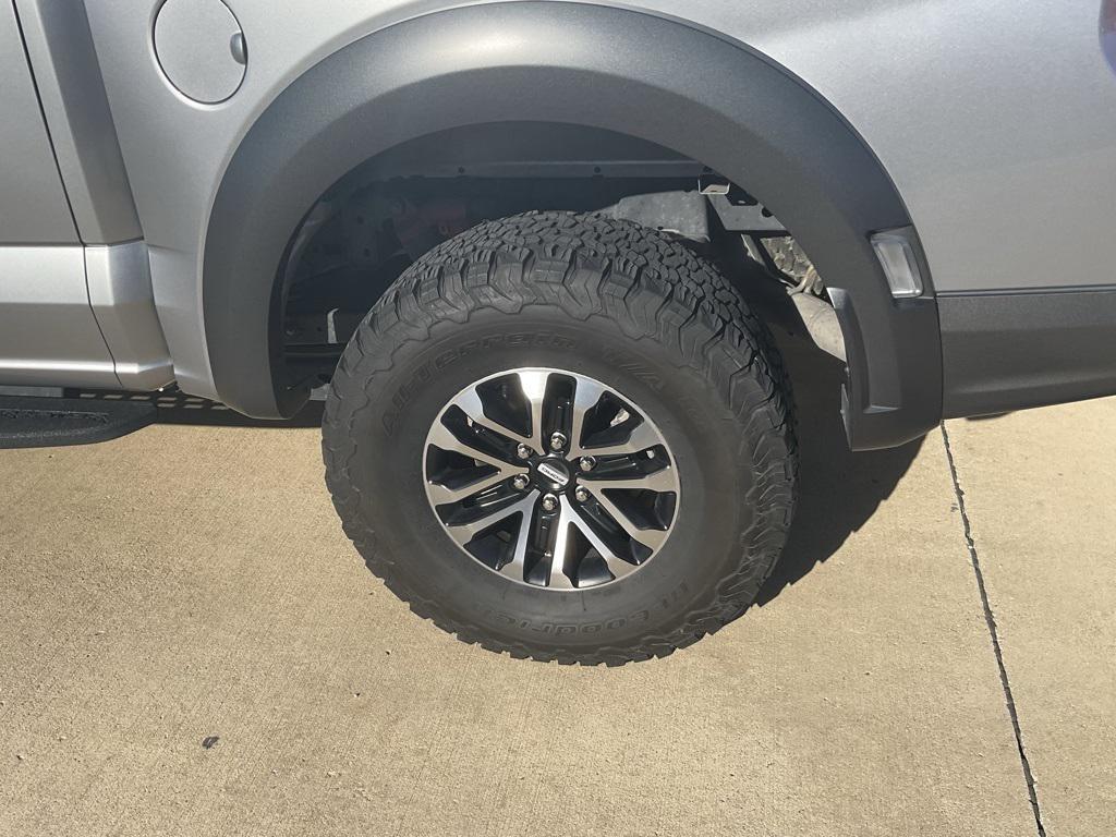used 2022 Ford F-150 car, priced at $60,599