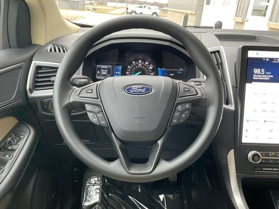 new 2024 Ford Edge car, priced at $40,129