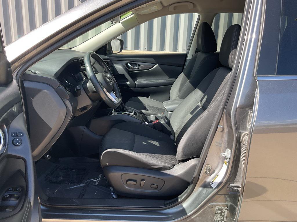 used 2017 Nissan Rogue car, priced at $13,818