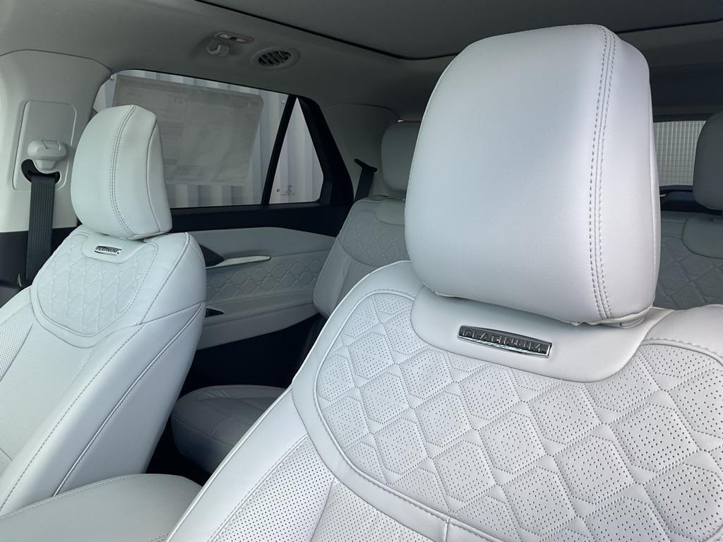 new 2025 Ford Explorer car, priced at $59,518