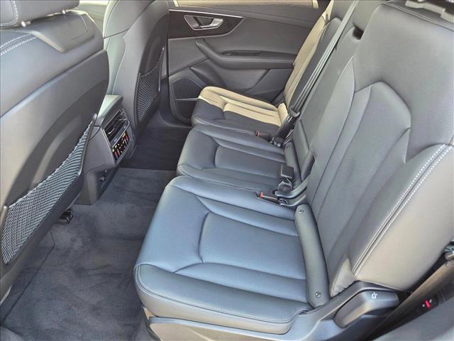 new 2025 Audi Q7 car, priced at $84,800