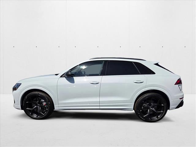new 2025 Audi RS Q8 car