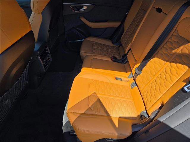 new 2025 Audi RS Q8 car